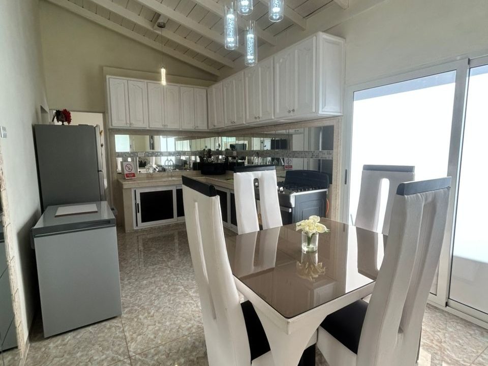 Comedor y cocina