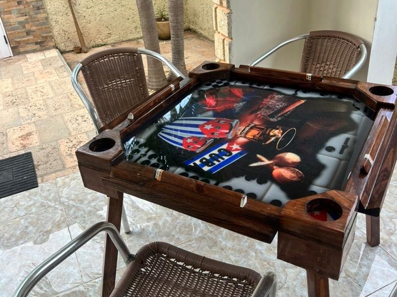 Mesa de dominó